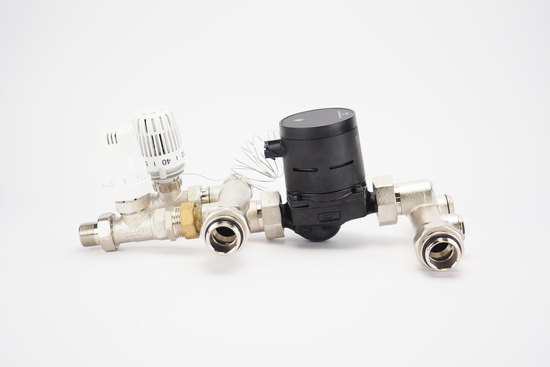 Stadswarmte Mengunit  Stadswarmte-mengunit, uitvoering links - onderaansluiting - afb. 3